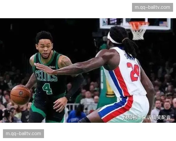 凯尔特人怀特8助攻组织进攻 团队防守效率位列联盟第六 凯尔特人怀特8助攻组织进攻 团队防守效率位列联盟第六